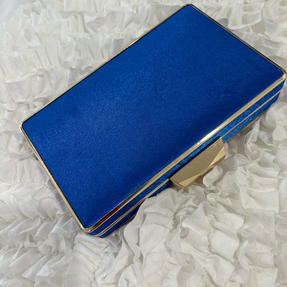 💥PRICE⬇️ Dressy - Blue & Gold Stud Clutch - Small - Picture 2 of 10